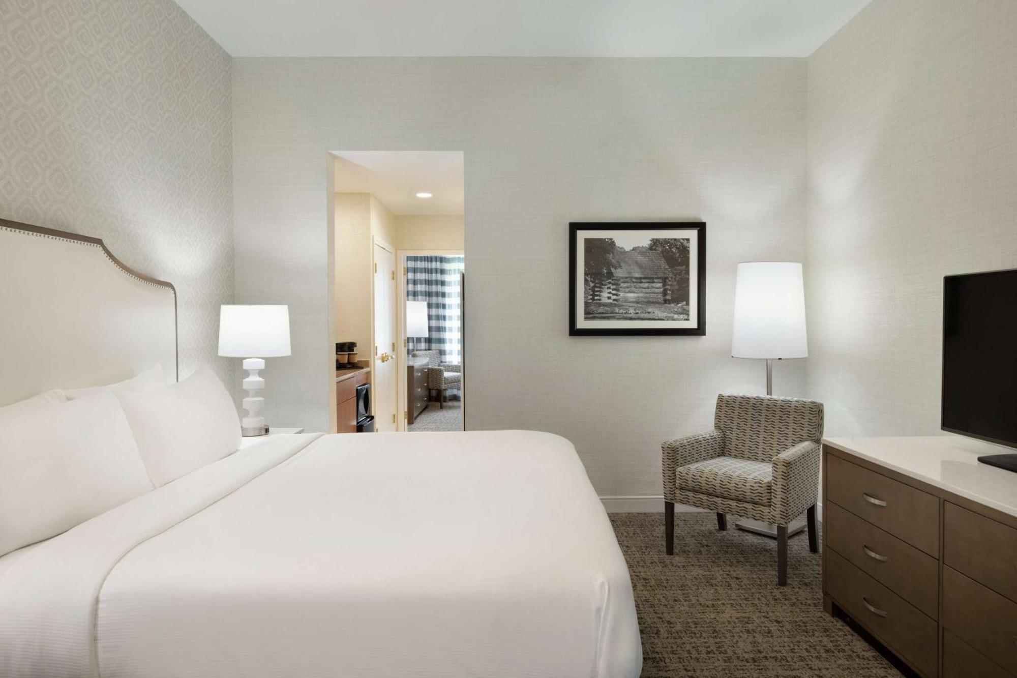 Embassy Suites By Hilton Philadelphia Valley Forge واين المظهر الخارجي الصورة