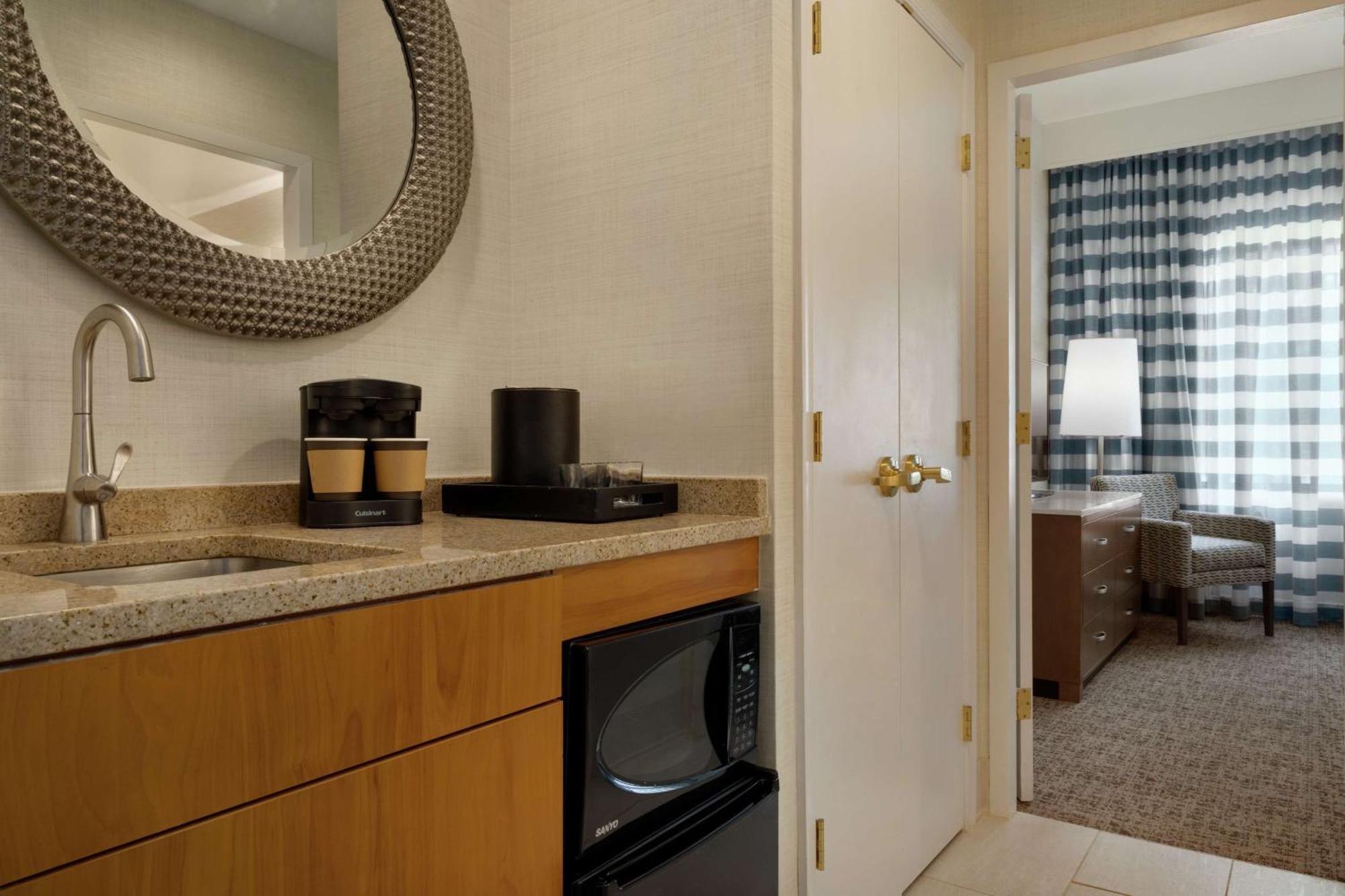 Embassy Suites By Hilton Philadelphia Valley Forge واين المظهر الخارجي الصورة