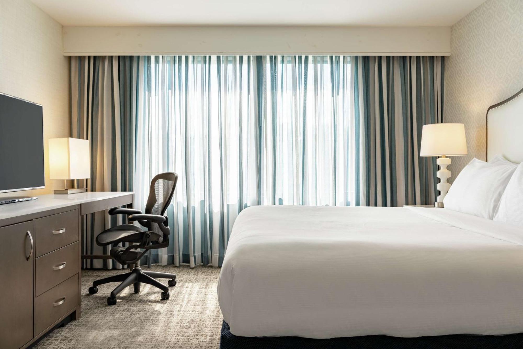 Embassy Suites By Hilton Philadelphia Valley Forge واين المظهر الخارجي الصورة
