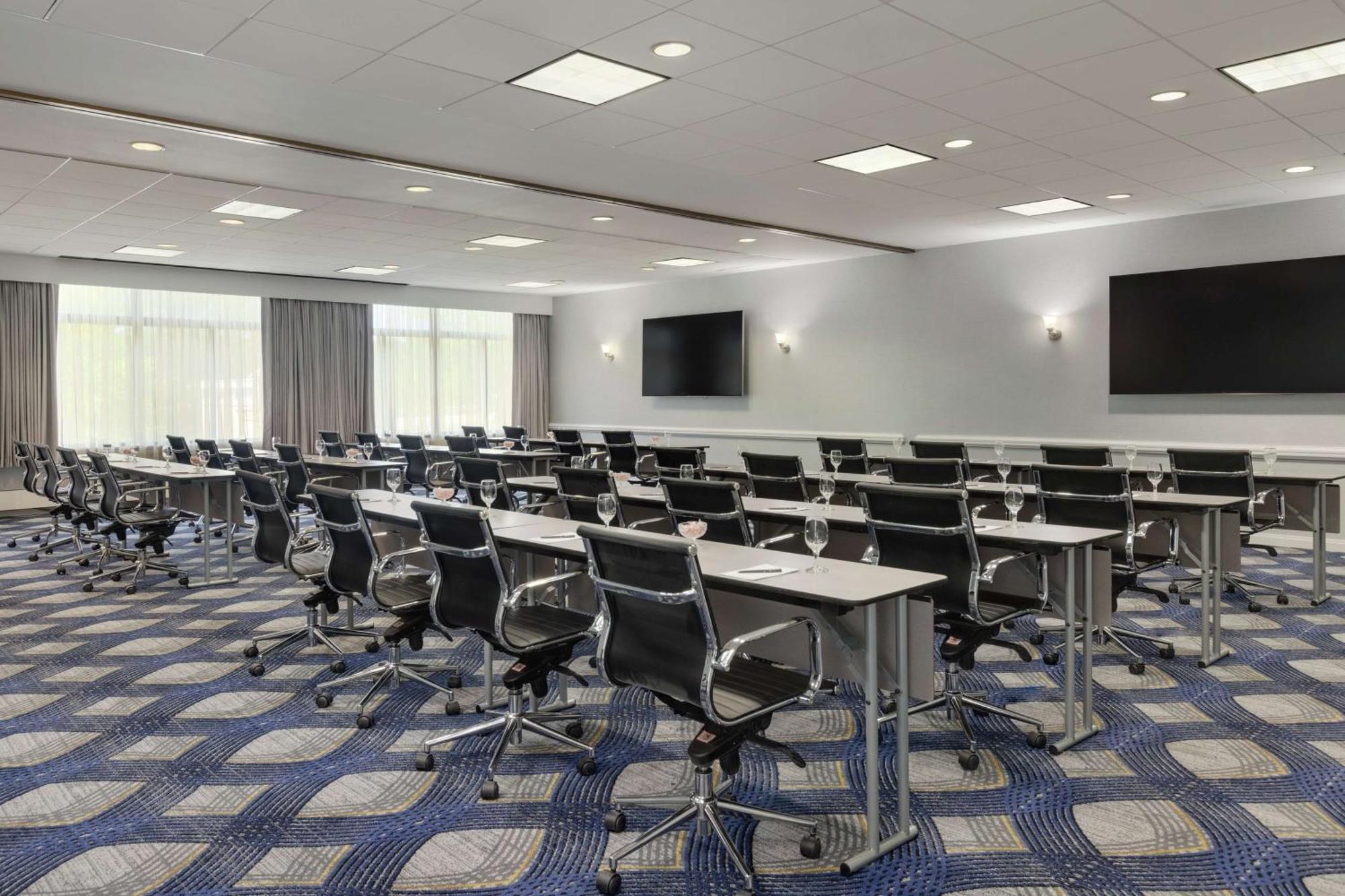 Embassy Suites By Hilton Philadelphia Valley Forge واين المظهر الخارجي الصورة